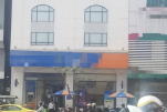 nhanviennganhangbitochiemdung800trieudong-3702.png